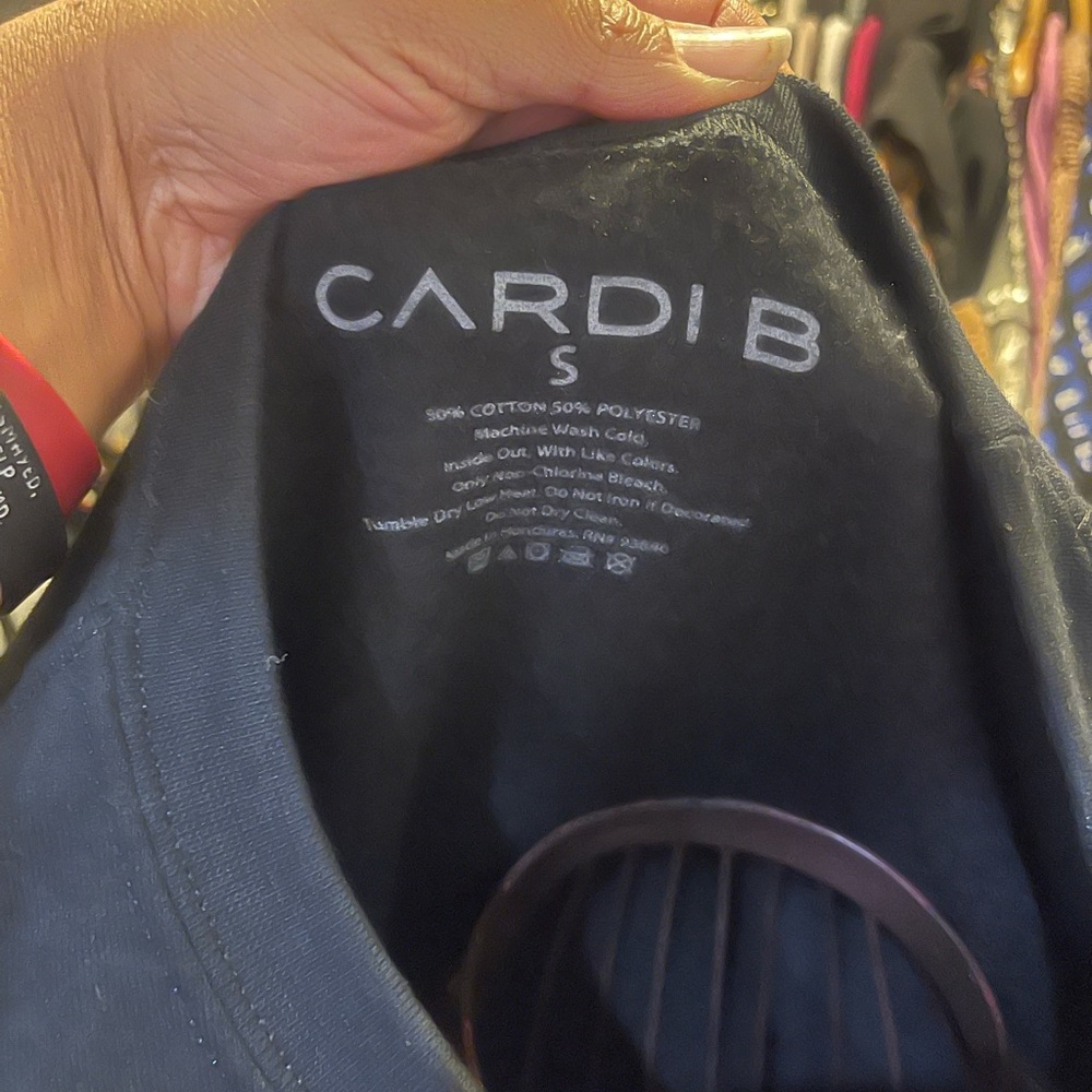 Cardi B Sweatshirt - Picture 3 of 5